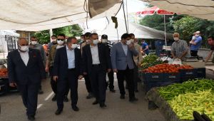 İl protokolü semt pazarını denetledi