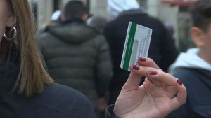 İnternet Alışverişlerinde Kredi Kartı Güvenliğini Sağlamanın 4 Yolu