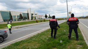 'İntihar edeceğim' diyen sürücü polis ekiplerini harekete geçirdi - Videolu Haber