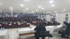 İşçiler sorun ve taleplerini dile getirdi