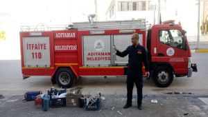 İşyerinde mahsur kalan atmaca itfaiye ekipleri tarafından kurtarıldı