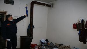 İtfaiye ekipleri iki çocuğun öldüğü evde inceleme yaptı - Videolu Haber