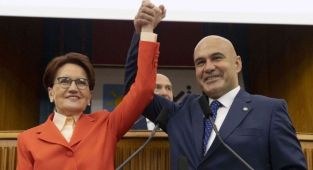 İYİ Parti'nin İstanbul adayı Buğra Kavuncu Balıkesir adayı Turhan Çömez