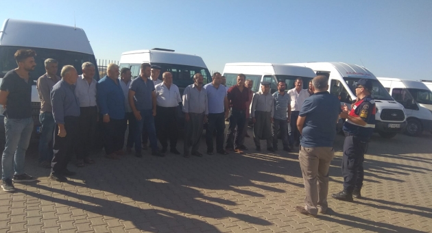 Jandarma Ekipleri Öğrenci Servisleri Denetimlerini Arttırdı