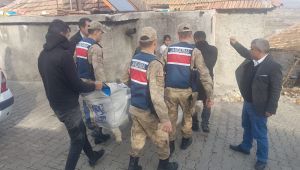 Jandarmadan Depremzedelere Çadır Desteği