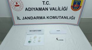 Jandarmadan uyuşturucu tacirlerine operasyon: 1 gözaltı