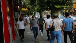 Kademeli normalleşmede 2’nci hafta sonu sokaklar doldu taştı - Videolu Haber