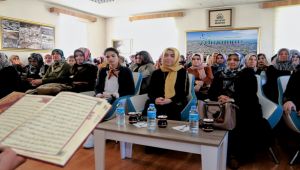 Kadın ve Gençlik Merkezi’nde Mevlit Kandili Programı