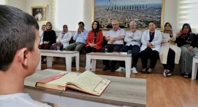 Kadın ve Gençlik Merkezi Öğrencilerinden Kapanış Programı