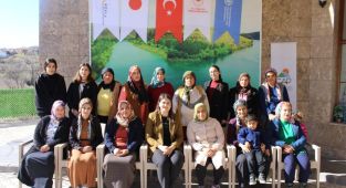 Kadınlara ‘Şiddetsiz İletişim Eğitimi’ verildi