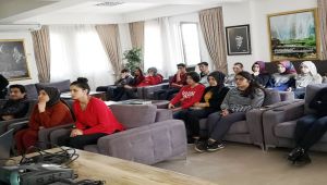 Kahramanmaraş’ta Öğrencilere Motivasyon Semineri Verildi