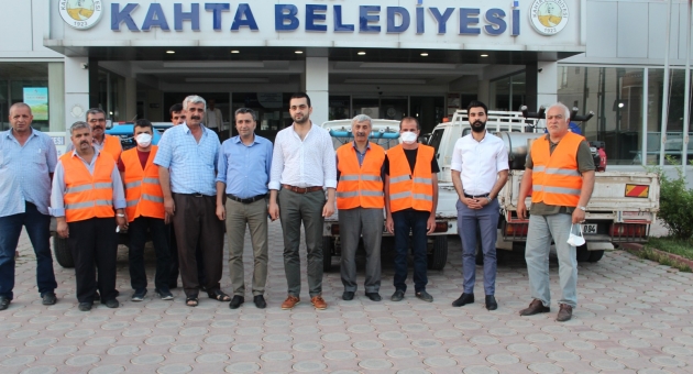 Kahta Belediyesinden İlaçlama Çalışması