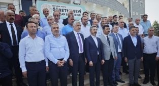 Kahta’da bayramlaşma töreni geniş katılımla gerçekleştirildi - Videolu Haber