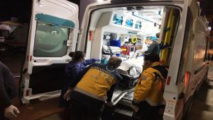 Kahta'da silahlı kavga: 1'i ağır 3 yaralı - Videolu Haber