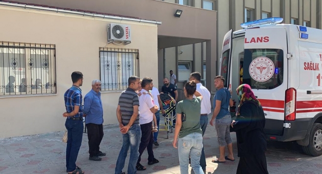 Kahta'da Trafik Kazası: 5 Yaralı