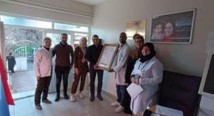 Kahta Göçmen Sağlığı Merkezi 'Bebek Dostu Sağlık Kuruluşu' ödülü aldı