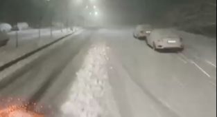 Kar temizleme çalışmaları aralıksız devam ediyor - Videolu Haber