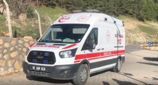 Karadağ’da meydana gelen kazada iki kişi yaralandı - Videolu Haber