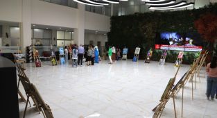 Karaköprü'de resim kursu öğrencilerinin eserleri sergilendi