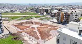 Karaköprü’de yeşil alan ve park çalışmaları yapılıyor - Videolu Haber