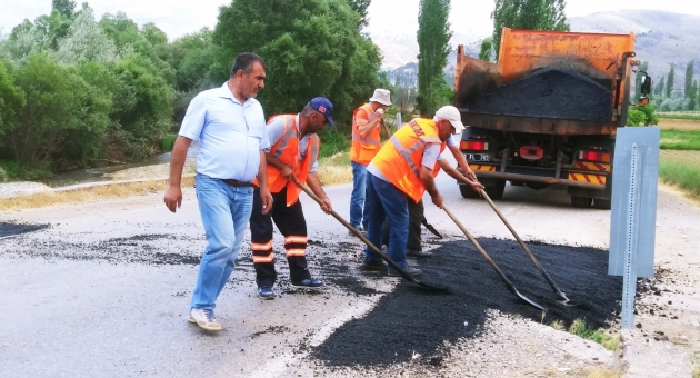 Karayollarından Asfalt Çalışması
