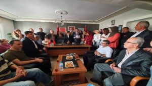Kayabaşı, CHP Gölbaşı İlçe Başkanlığına Adaylığını Açıkladı