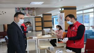 Kaymakam Doğan'dan Maske Üreten Gençlere Ziyaret