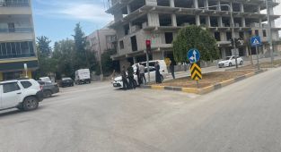 Kaza sonrası sürücüler arasında kavga