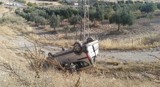 Kazada ağır yaralanan sürücü hayatını kaybetti - Videolu Haber