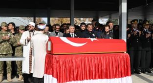 Kazada hayatını kaybeden Uzman Çavuş Elmas son yolculuğuna uğurlandı