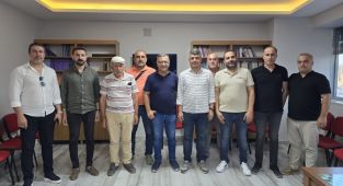 Kent Konseyi'ne 3. aday - Videolu Haber