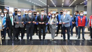Kentin yaşlı insanları fotoğraf sergisinde