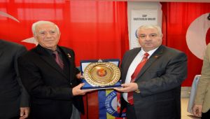 Kıbrıs TMT Başkanı Yılmaz Bora: Türkiye Kıbrıs'a Barış Huzur Getirdi - Videolu Haber