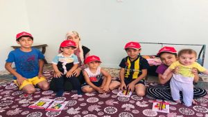 Kırsaldaki Öğrencilere Kırtasiye Yardımı