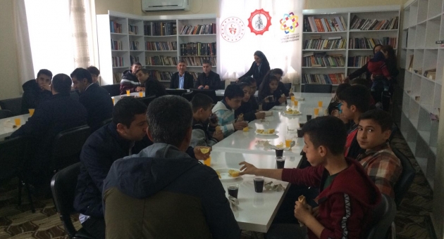 Kitap Sevgisi, Alevi Kültür Derneklerinde Aşılanıyor