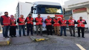 Kızılay'dan İdlib'e İnsani Yardım Gönderildi