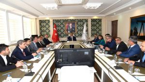 Koçali Barajı Altında Kalacak Yerleşim Birimlerinin İskân Sorunu Masaya Yatırıldı
