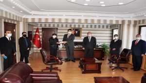 Kodlama eğitimi alan öğrencilerden Sosyal Mesafe Sensörü Projesi