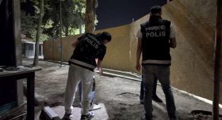 Konteyner kentler ve metruk binalarda uyuşturucu denetimi - Videolu Haber