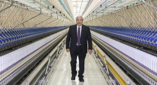 Konukoğlu: Milletimiz zor günlerde yardımlaşmanın güzelliğini yaşatıyor