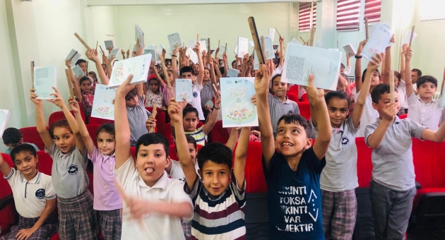 Köy Okulları Tiyatro İle Buluşuyor