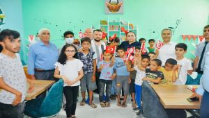 Köy okullarından biri daha kütüphaneye kavuştu