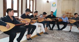 Kültür ve Sanat Evi ile Kursiyerler yeteneklerini keşfediyor