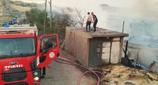Malatya’da 600 dönümlük anız yangını - Videolu Haber