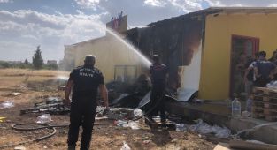 Marketteki yangın paniğe neden oldu - Videolu Haber