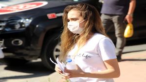 Maske terlettikçe baş ağrısı artıyor; terden ıslanan maskeyi kullanmayın