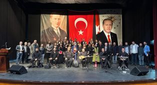 Medeniyetler Koro Dinletisi büyük beğeni aldı