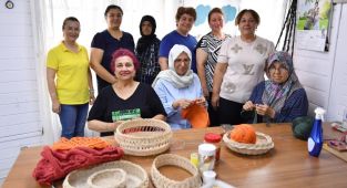 Mersin belediyesi gönüllere dokunmaya devam ediyor
