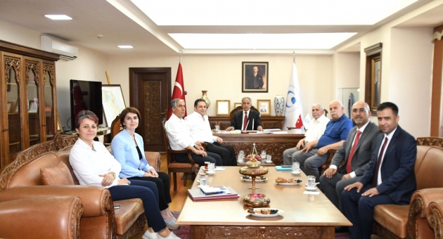MHP İl Teşkilatından Prof. Dr. Turgut'a Yeni Görevinde Başarı Temennisi