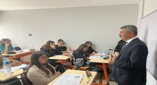 Milletvekili Alkayış, öğrencilerin mutluluklarına ortak oldu